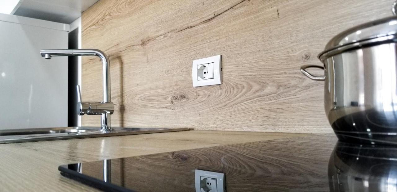 City Center Cute And Comfy Apartment - Ajia Apartments Τίρανα Εξωτερικό φωτογραφία